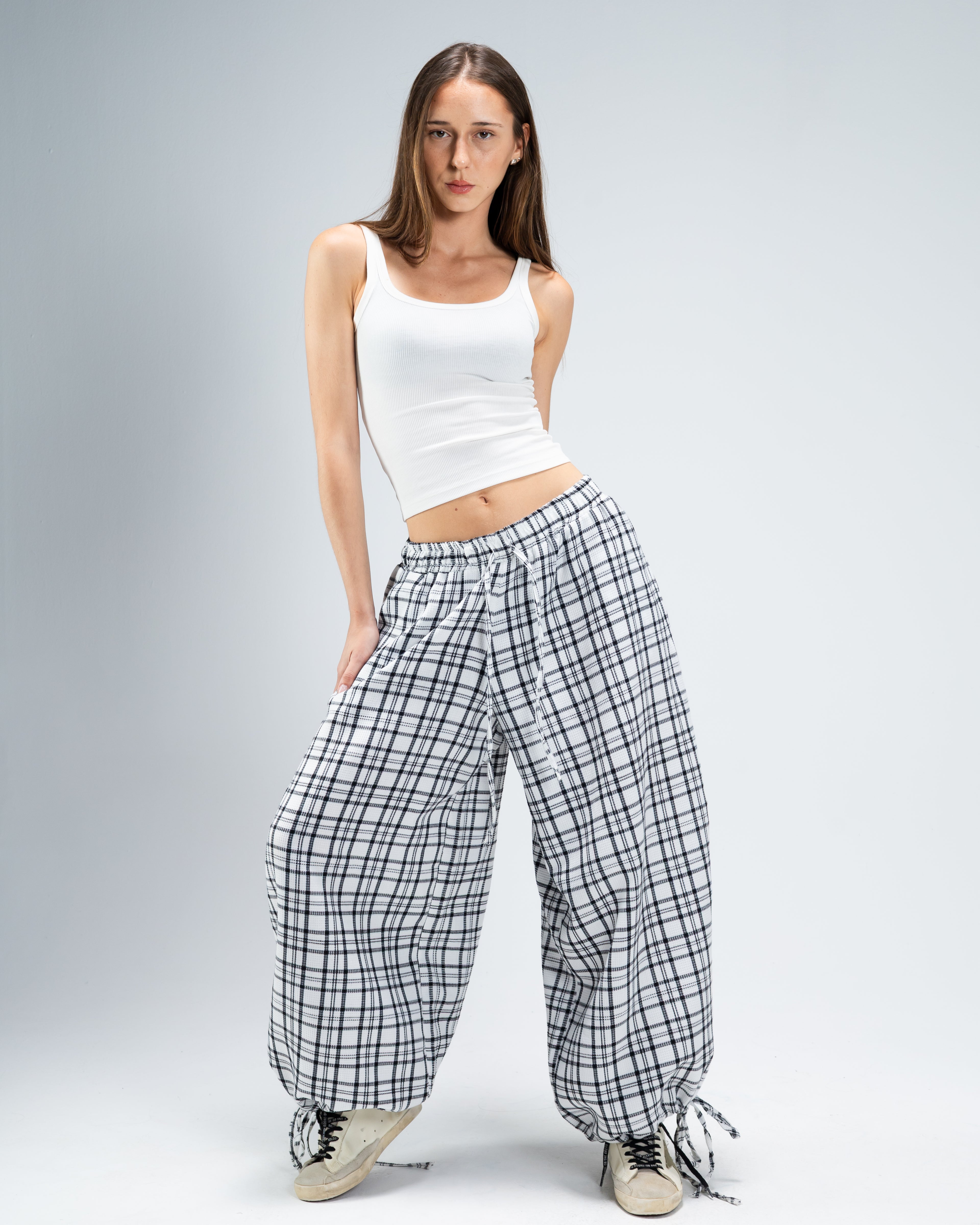 The white breeze pants