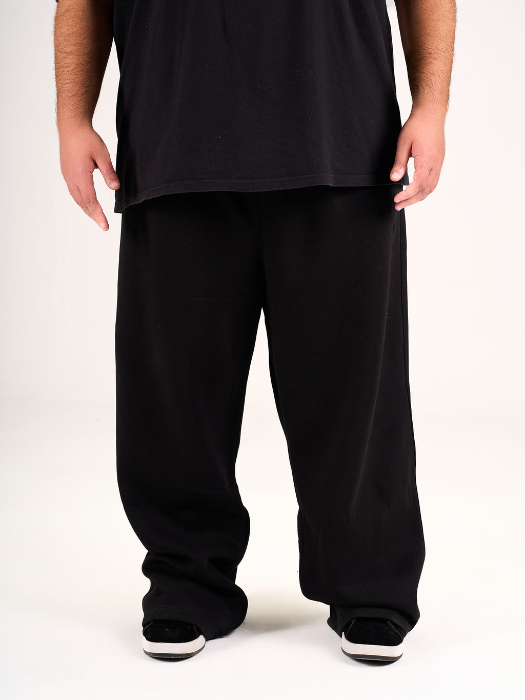 Abuela black sweatpants