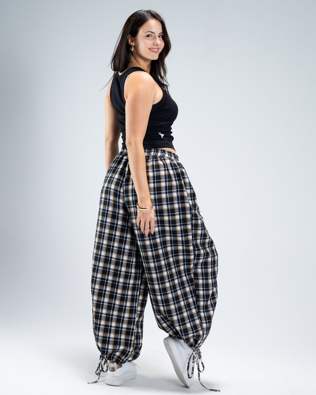 The gold breeze pants