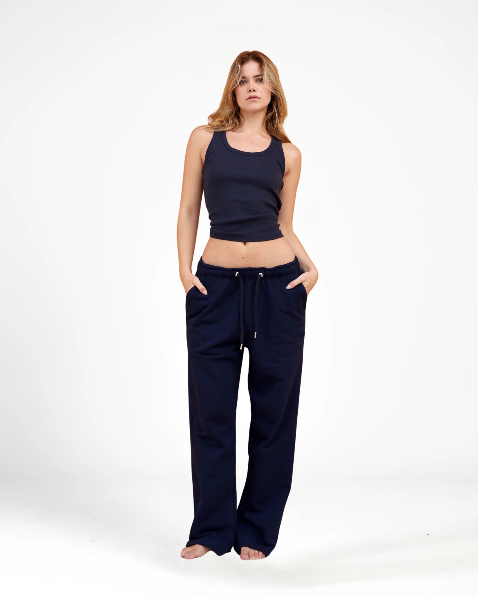 Grand-mere navy sweatpants 2.0
