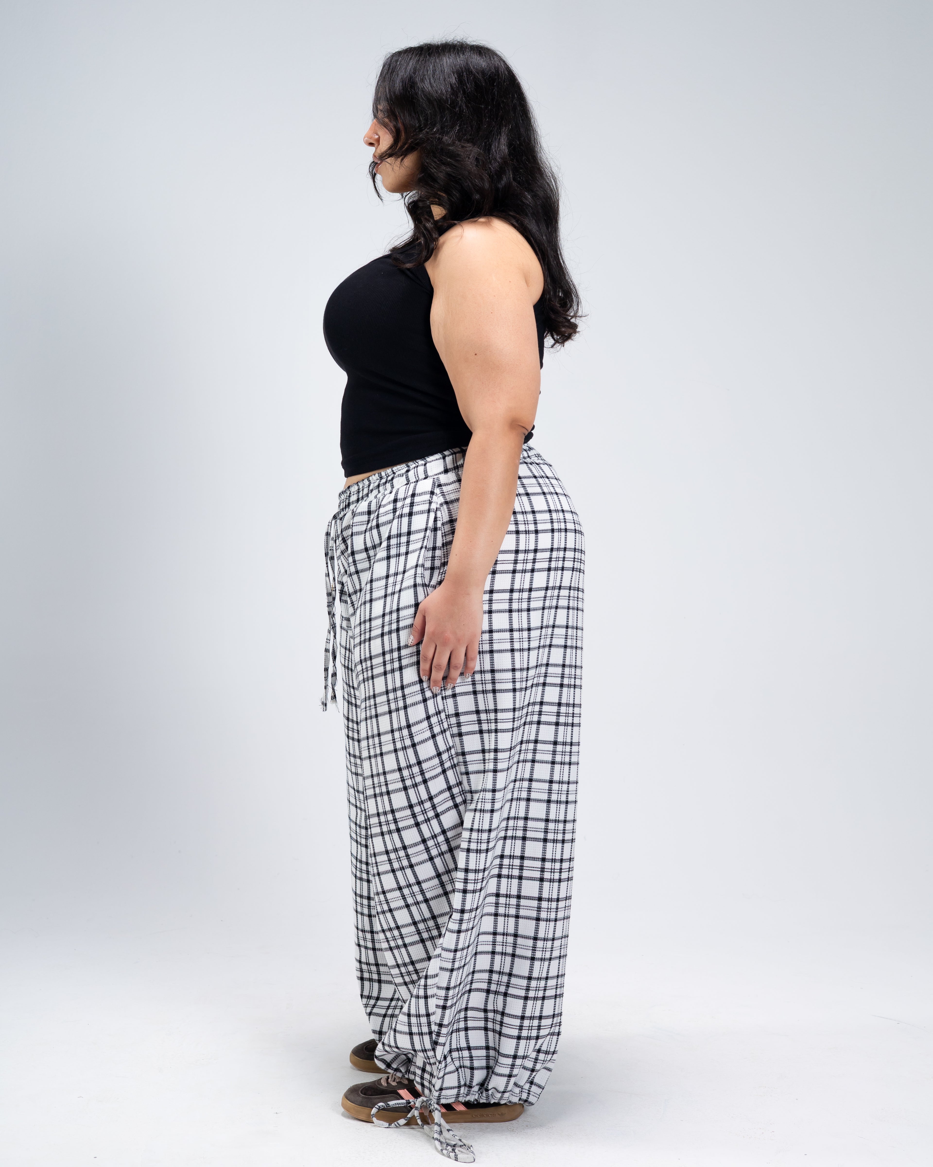 The white breeze pants