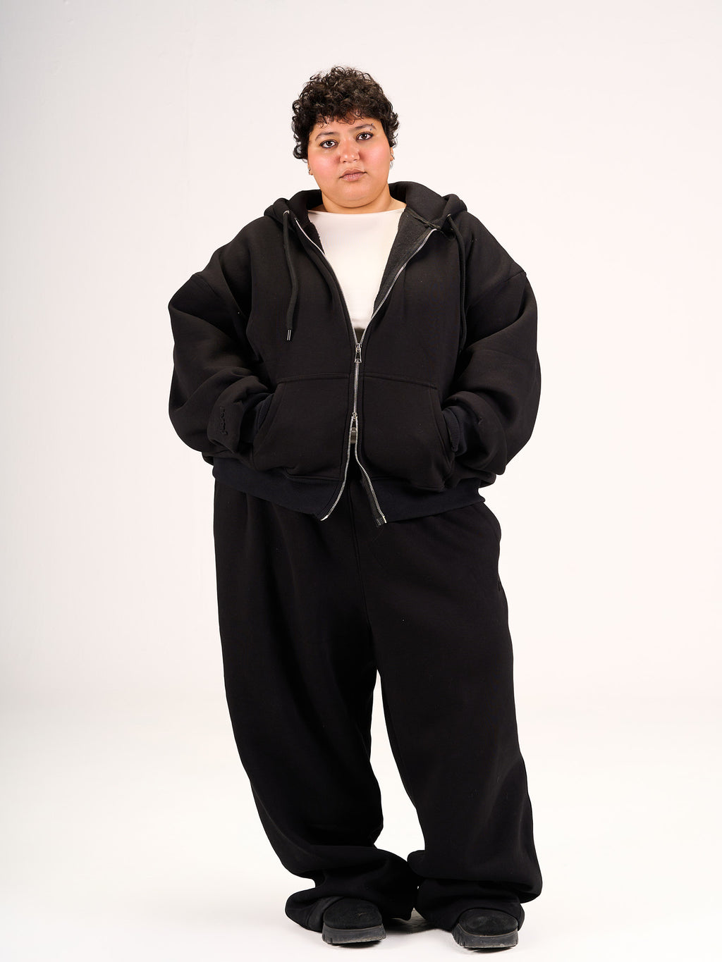 Grand-mere black zipper