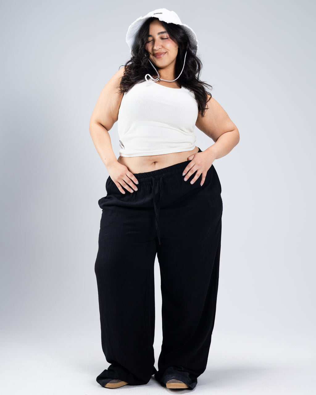 Black mamie linen