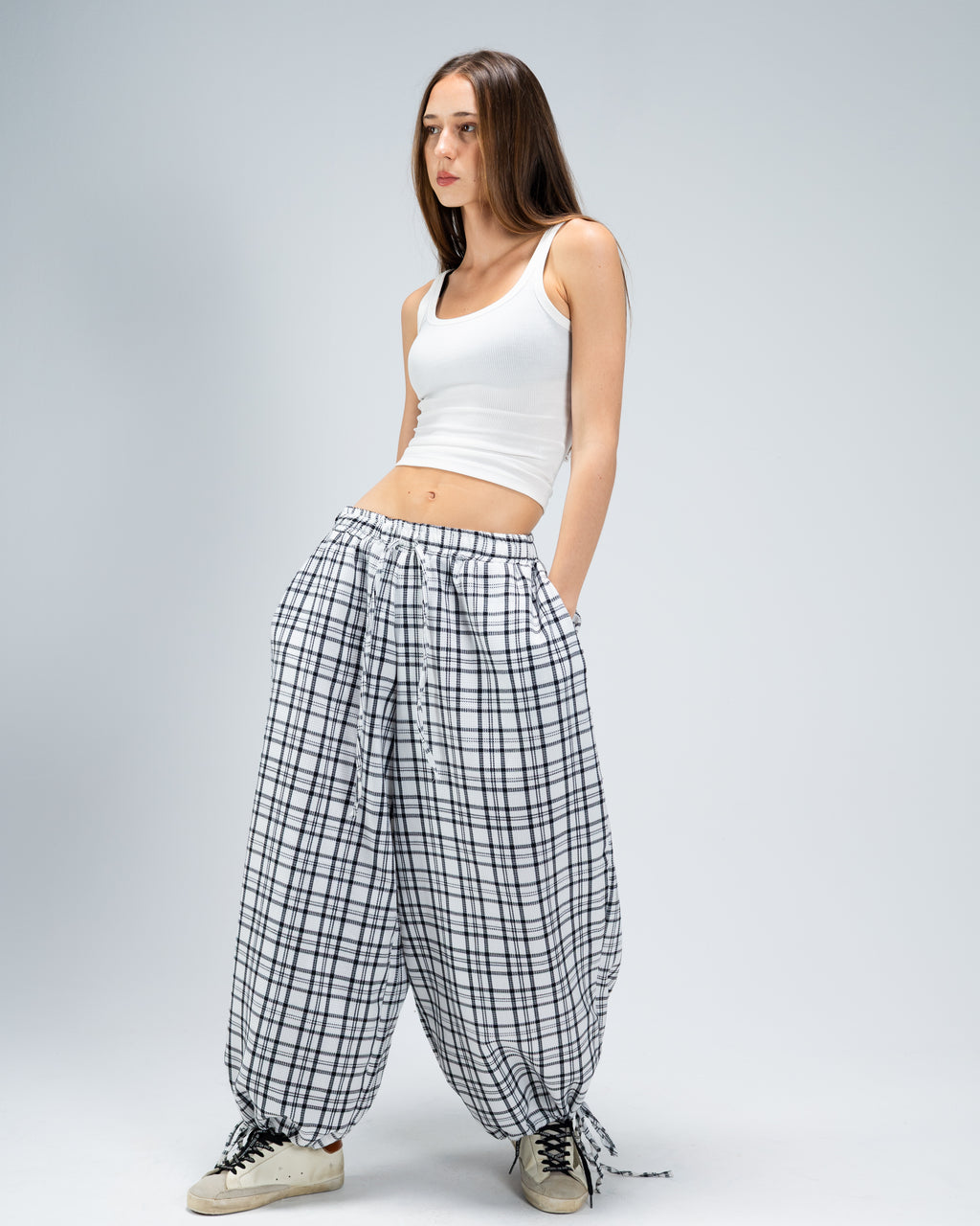 The white breeze pants