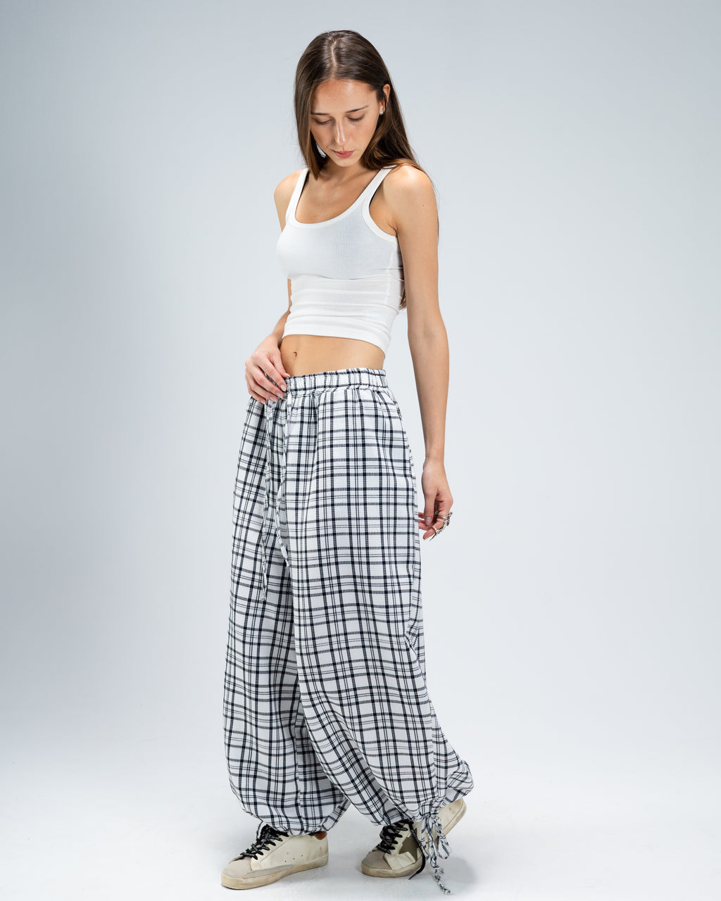 The white breeze pants