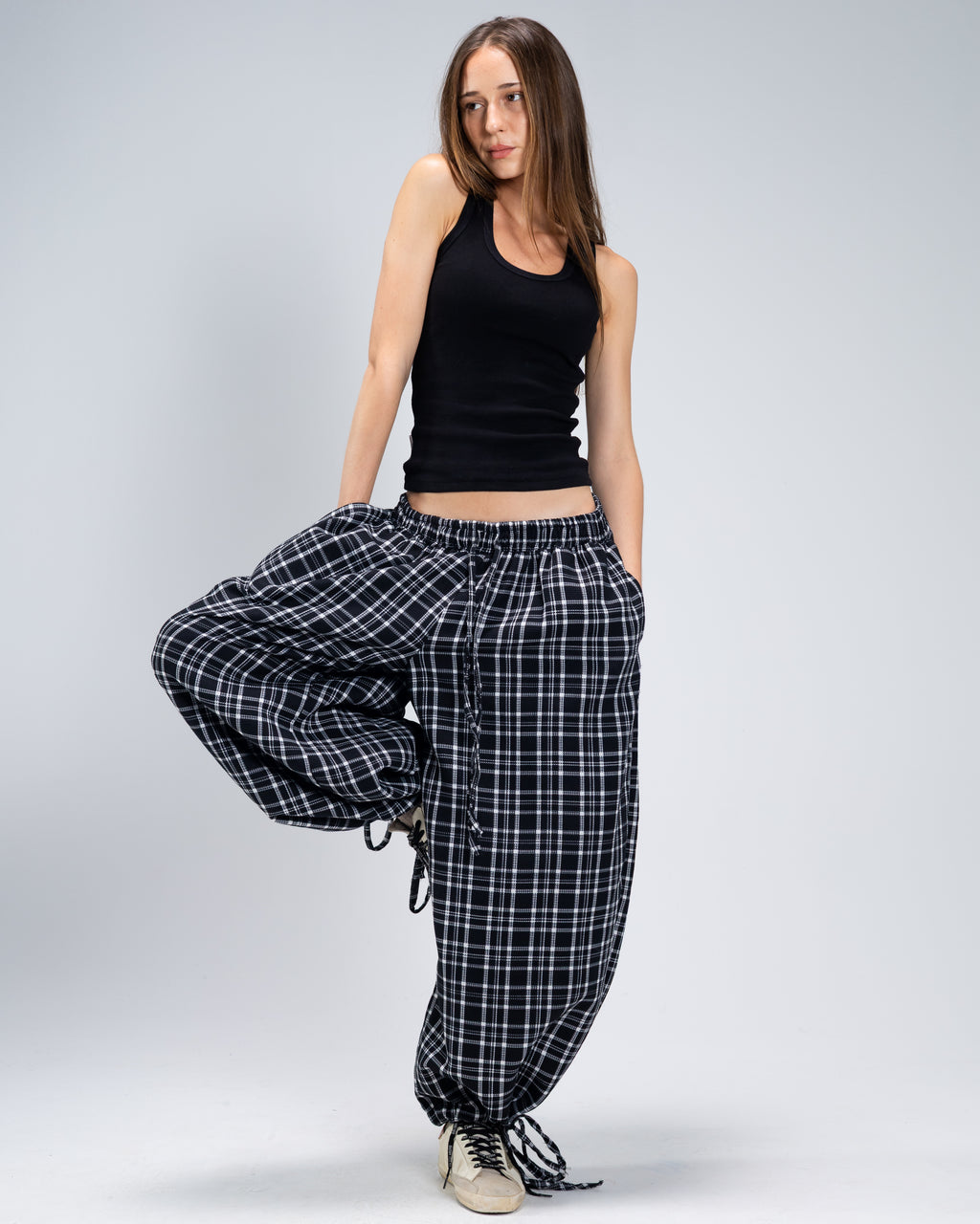 The black breeze pants