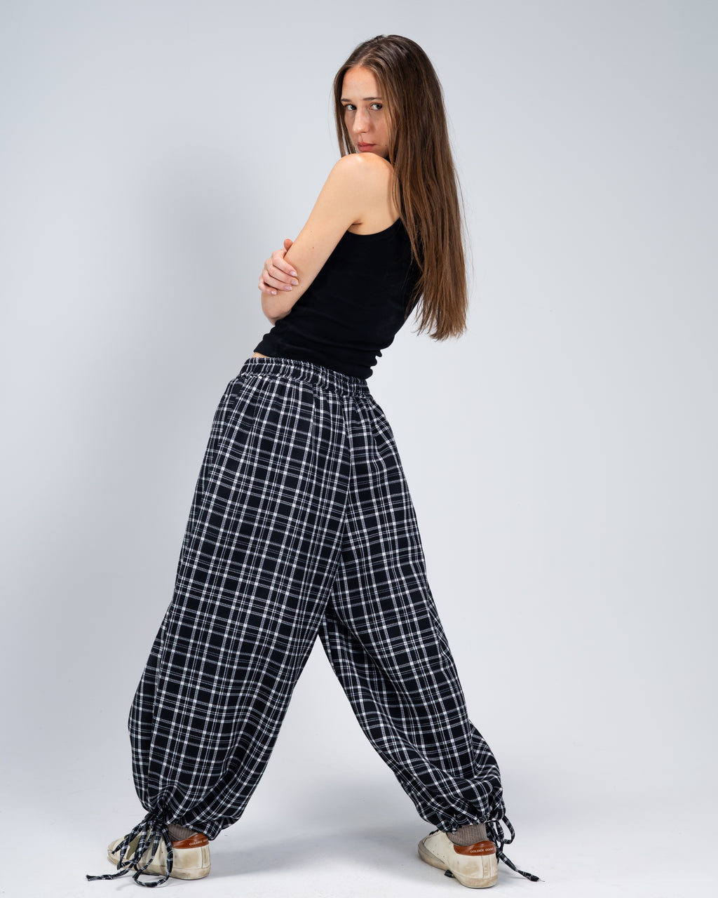 The black breeze pants