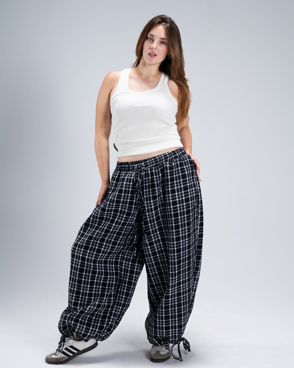 The black breeze pants