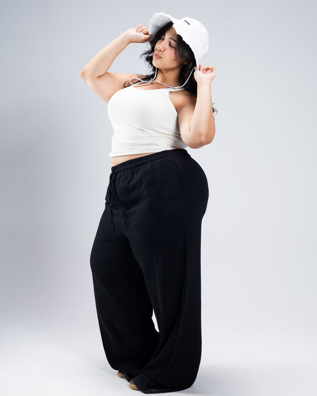 Black mamie linen