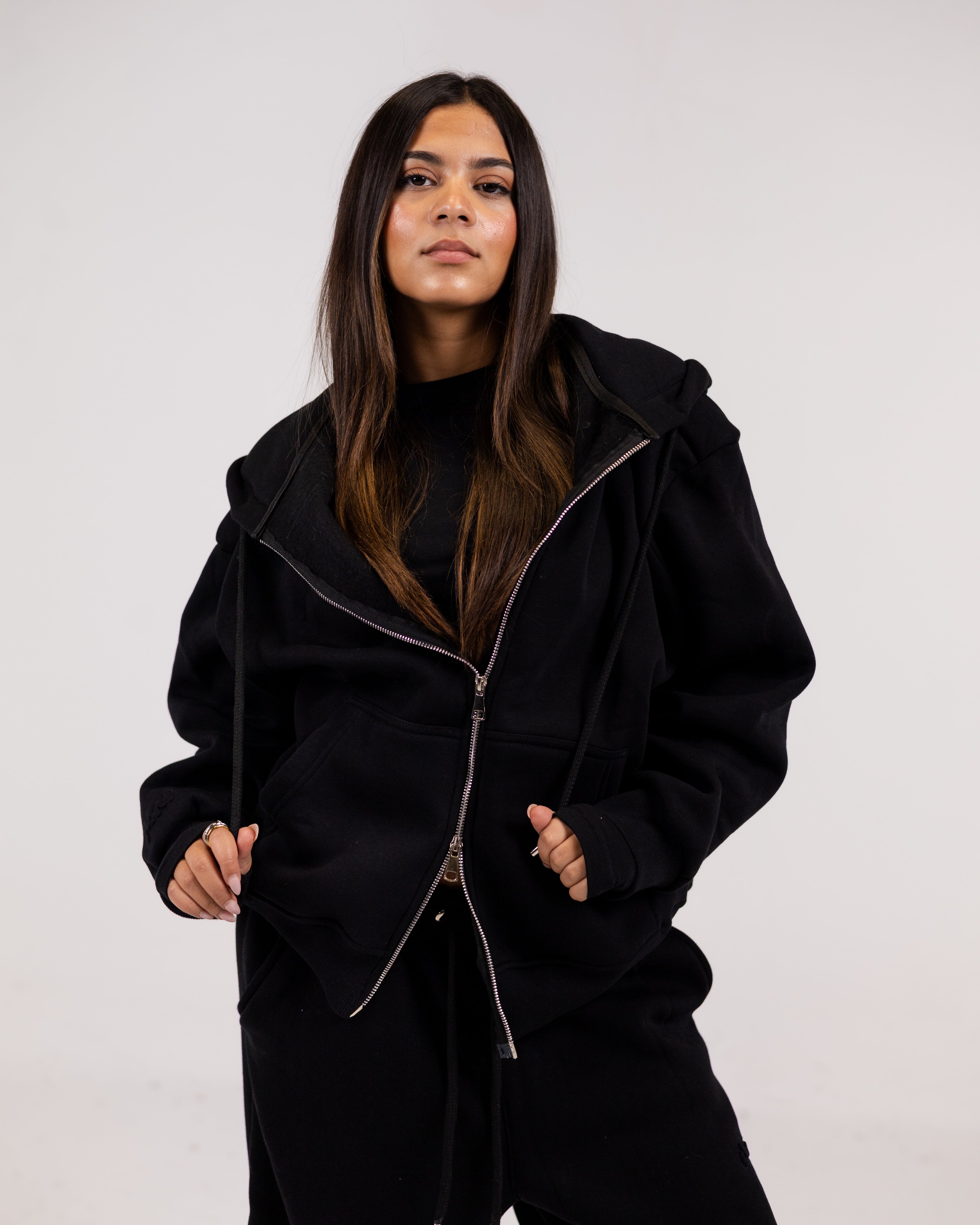 Grand-mere black zipper