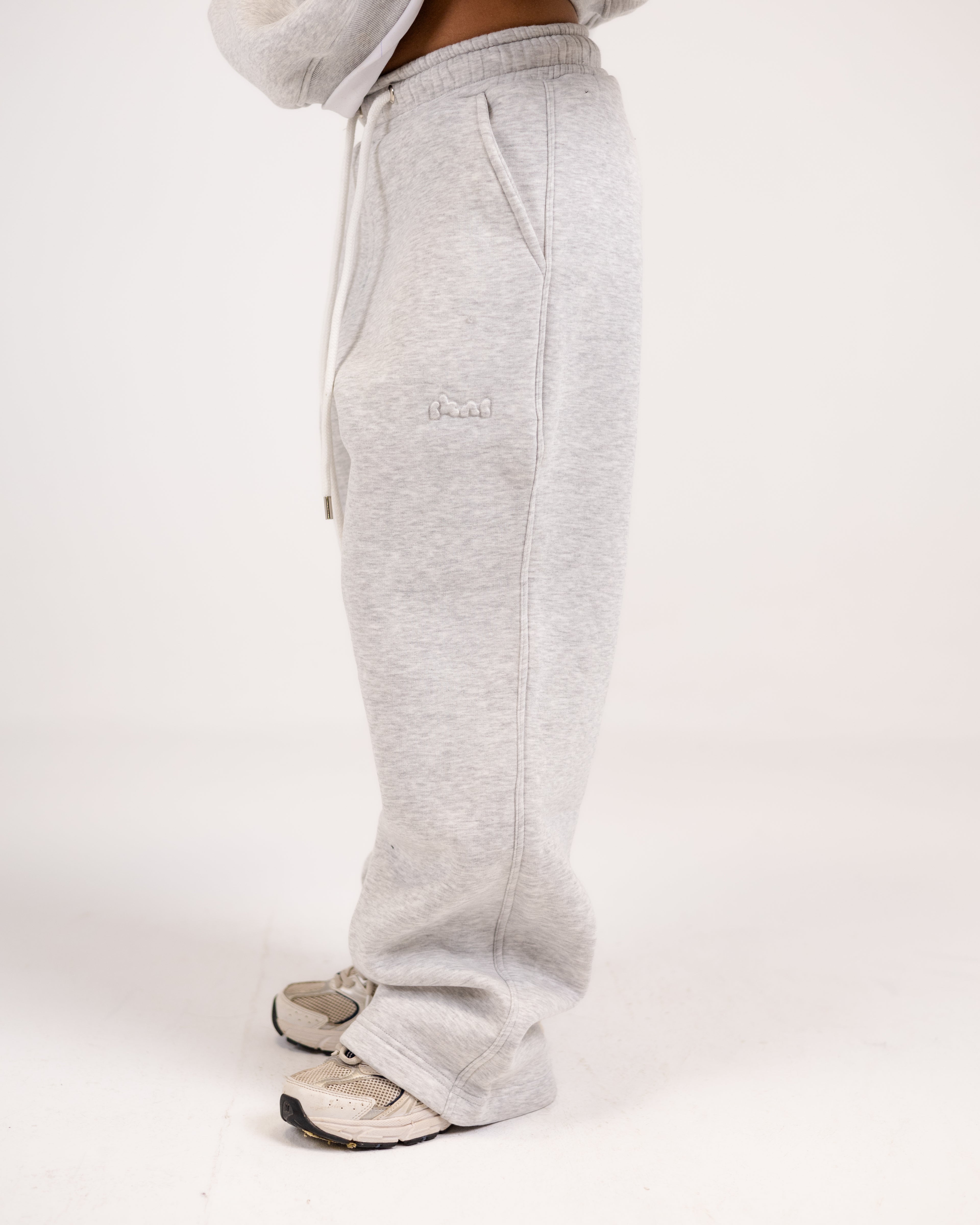 Grand-mere grey sweatpants