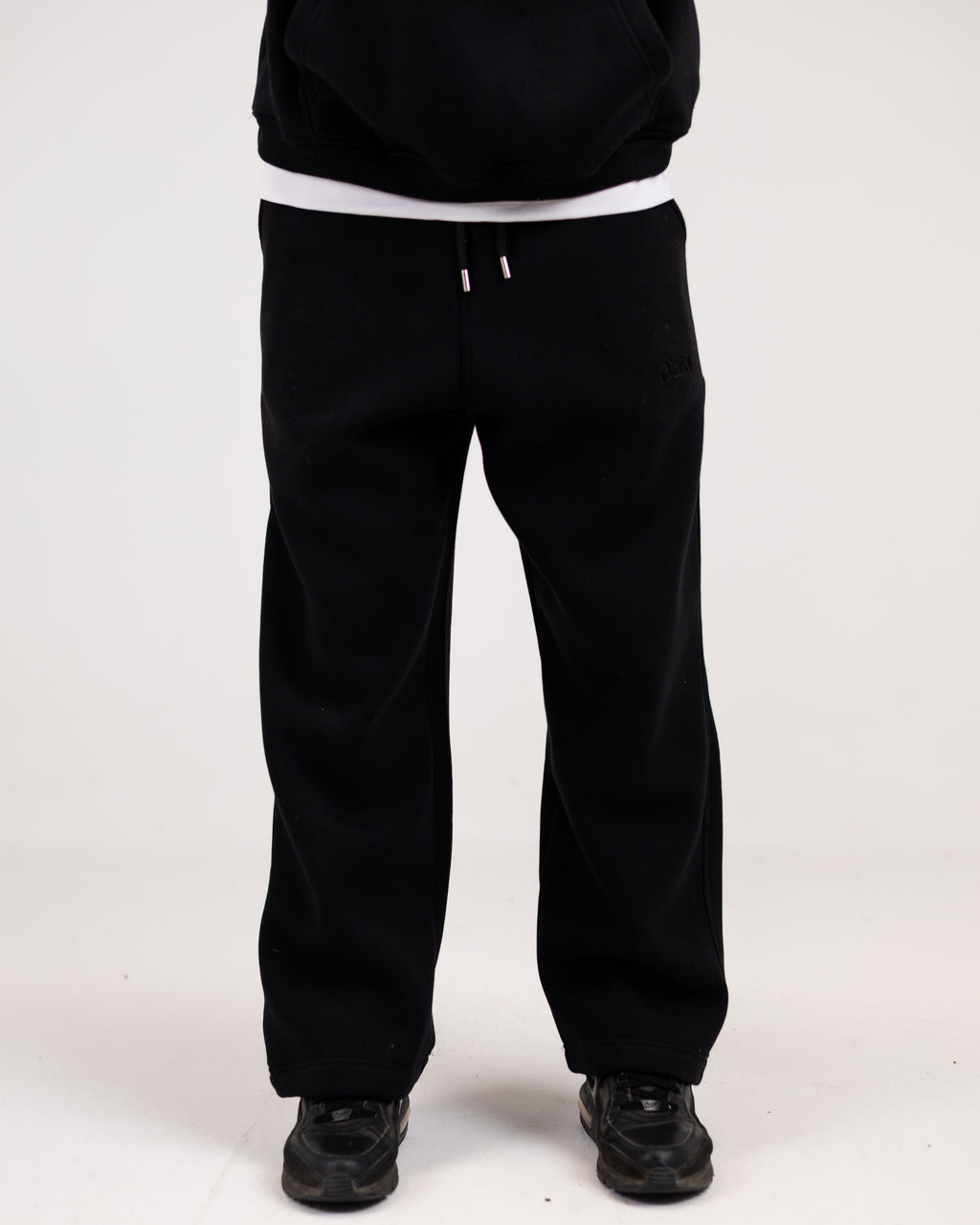 Abuela black sweatpants