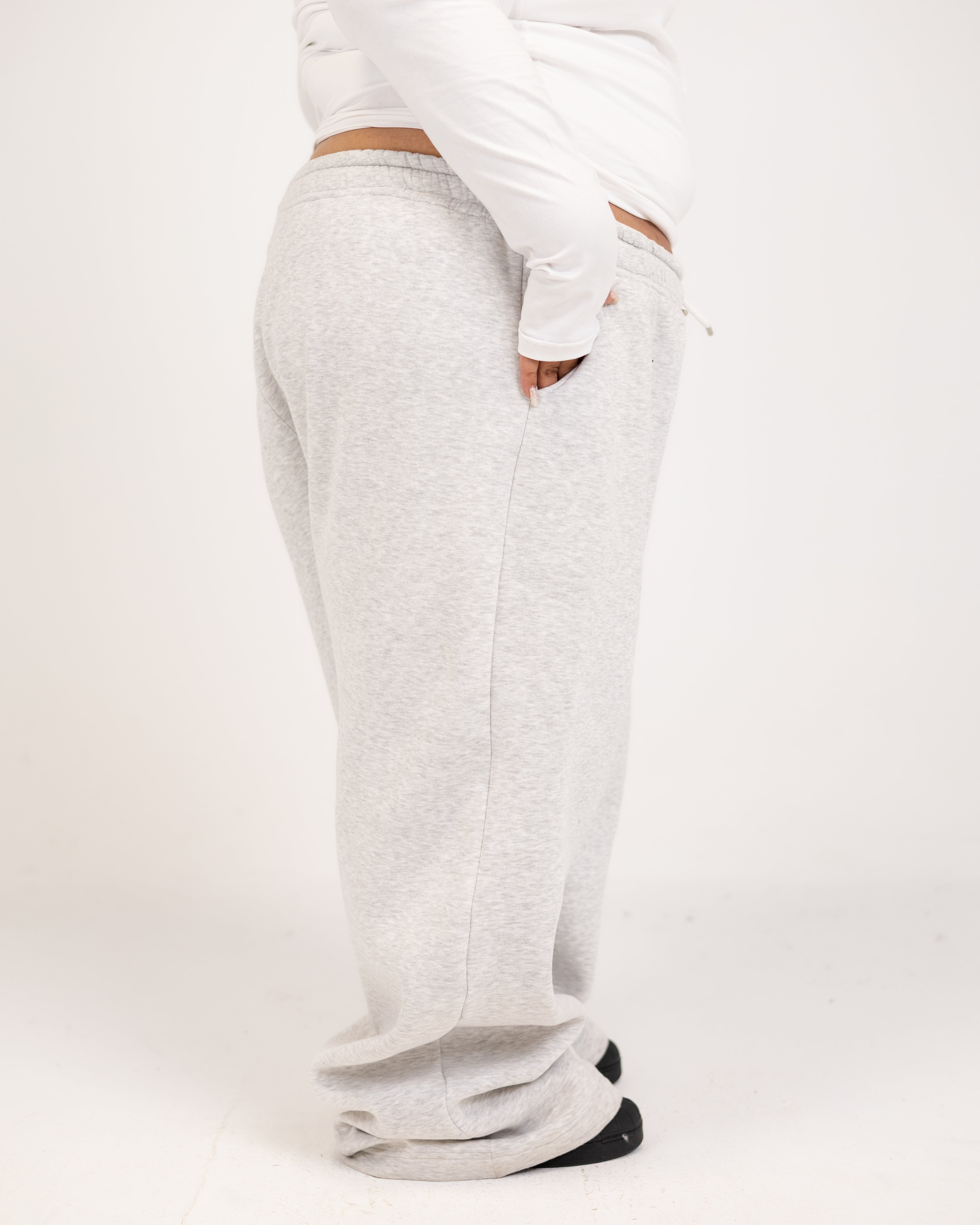 Grand-mere grey sweatpants