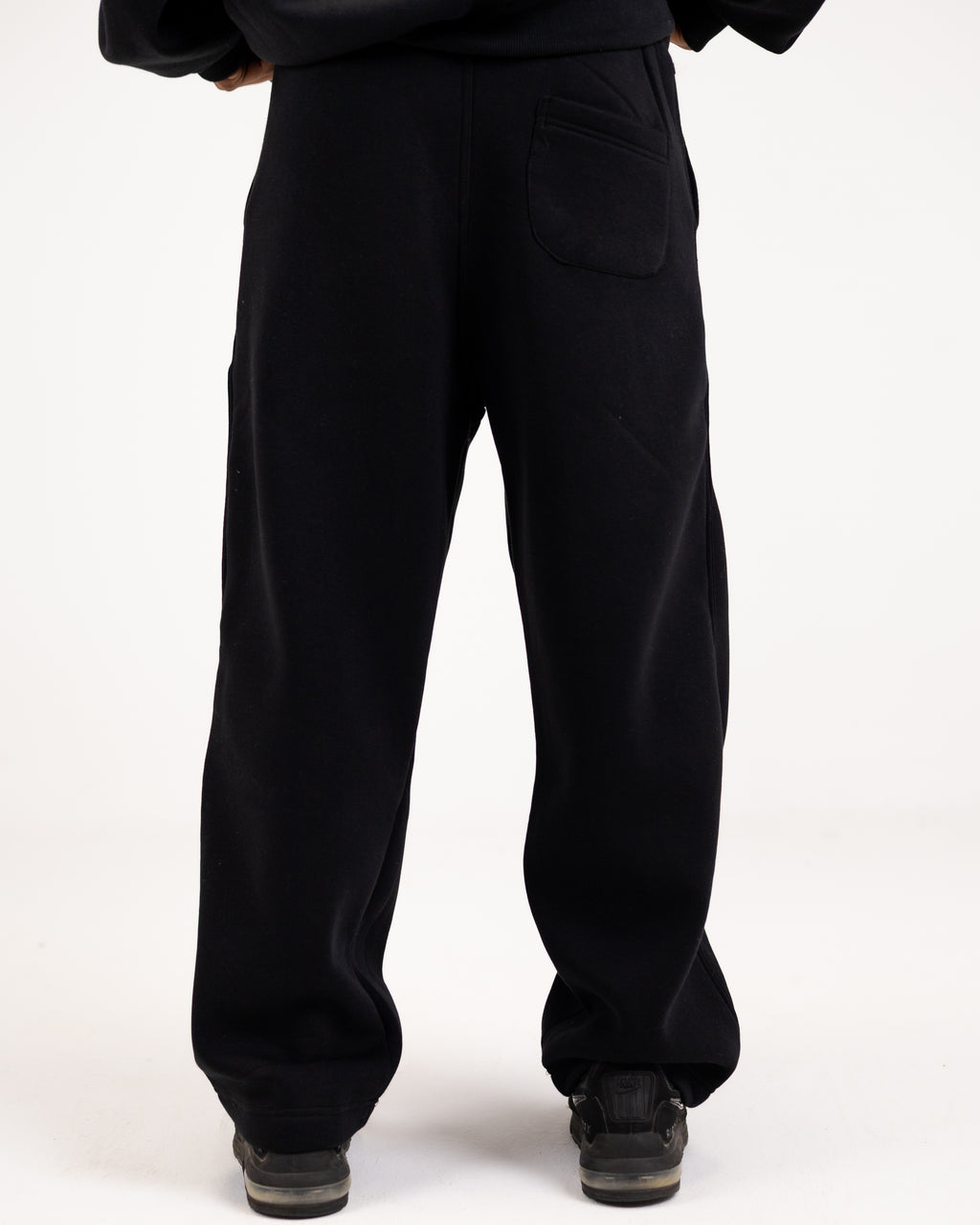 Abuela black sweatpants